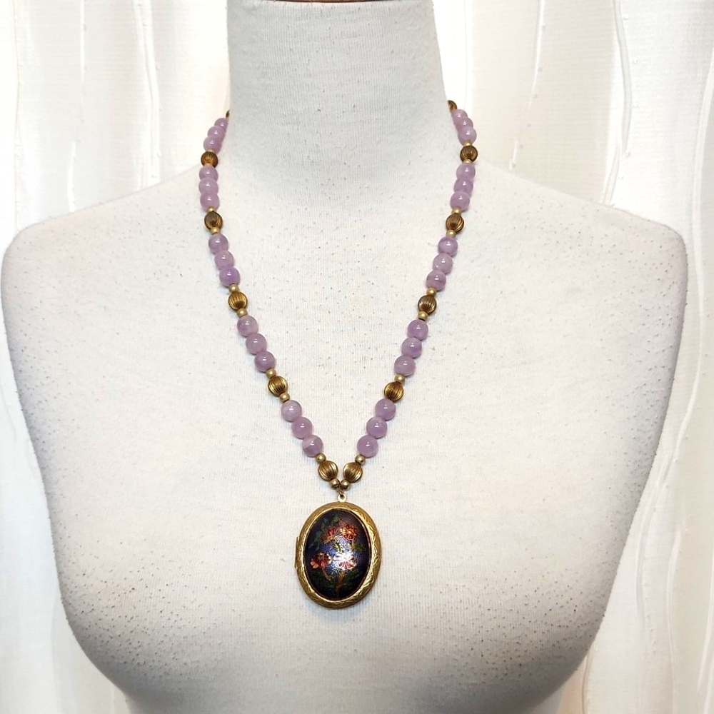 Vintage Cloisonne Oval Locket Necklace